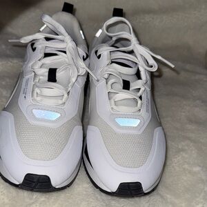 Puma  Mirage Tech Core White and Gray Sneakers